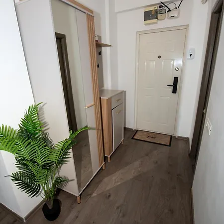 Mamaia Ap20 *